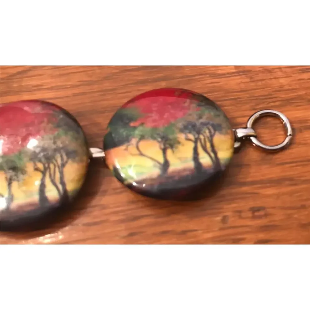 Estate 6 Button Tree Scene 7